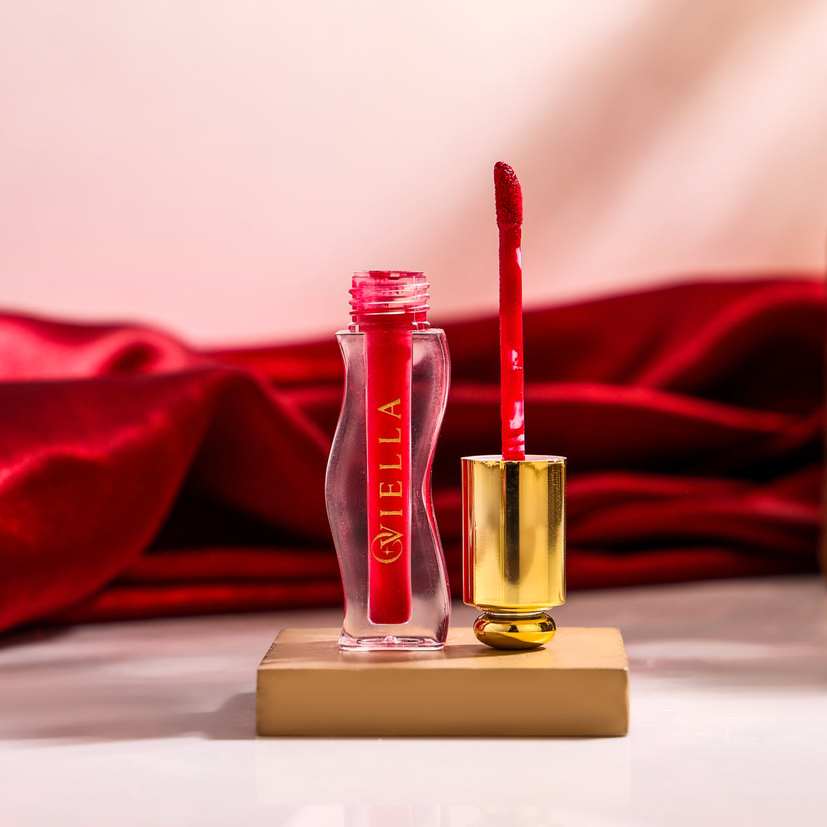 Oviella Luxe Curve Liquid Lipstick - Fiery