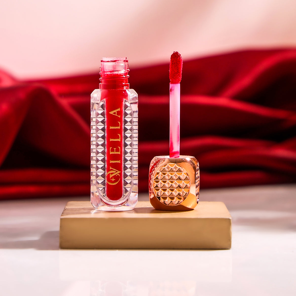 Oviella Crown Jewel Liquid Lipstick - Sunset Red