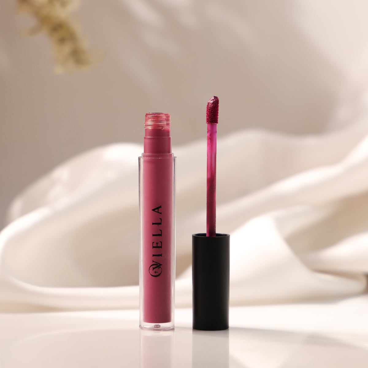 Oviella Glam Tube Liquid Lipstick  - Galaxy Glaze