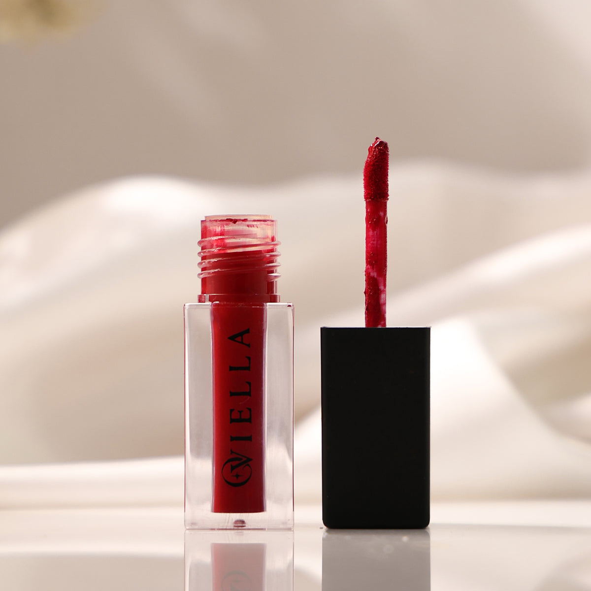 Oviella Matt Cube Liquid Lipstick - Cosmic Red